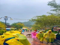 باران زیبا قلعه رودخان