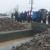 جستوجو برای یافتن فرد مفقود در سیلاب روستای بتوند مسجد سلیمان