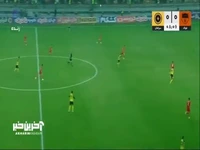 گل اول سپاهان به فولاد توسط عسگری
