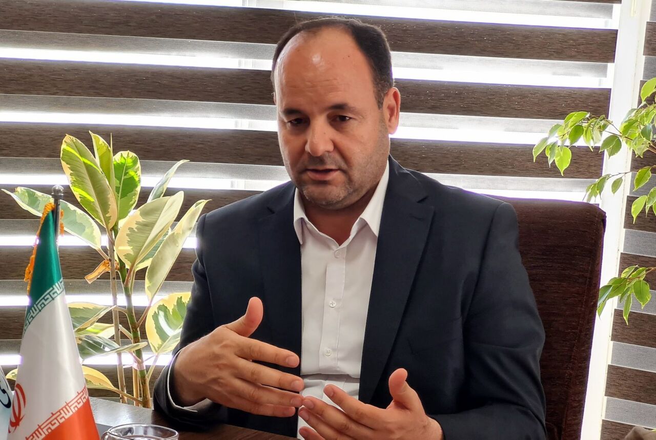 انتقاد فرماندار از وضعیت جاده دسترسی ورزقان به مس سونگون