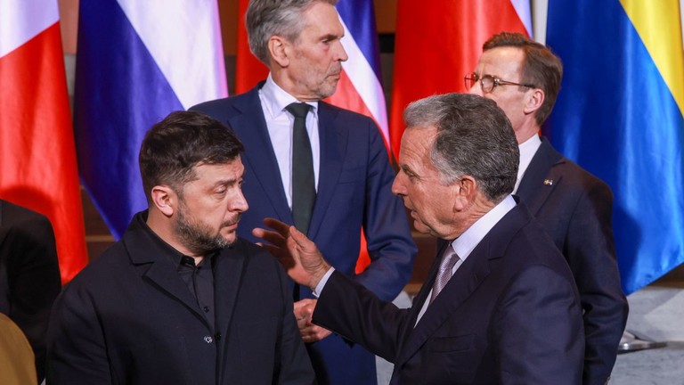 تلگراف: آمریکا به اوکراین اولتیماتوم داد