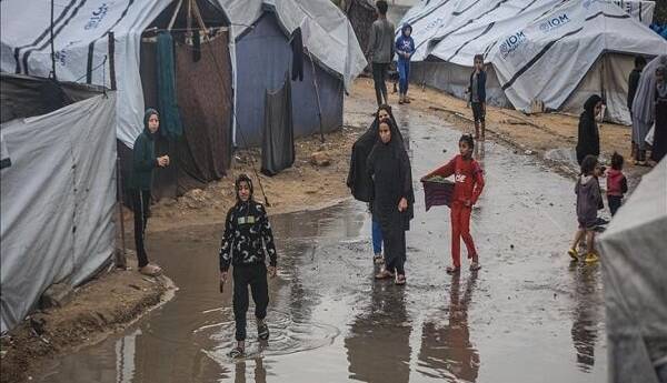 بارش باران و بمب در غزه؛ تداوم سرکوبگری صهیونیستها در کرانه باختری