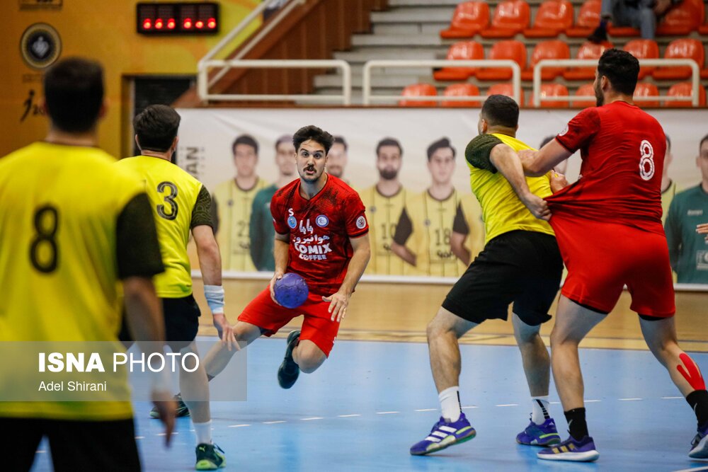 هفته هشتم لیگ برتر هندبال ایران؛ سپاهان اصفهان - پرواز هوانیروز تهران