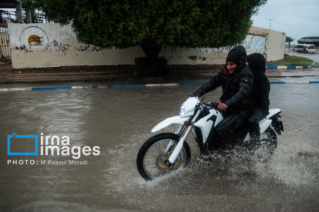 بارش باران پاییزی در بندرعباس