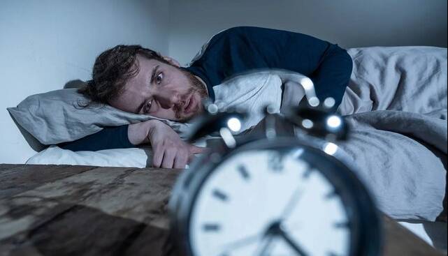 چرخه معیوب غیر قابل شکستی که بیخوابی در مغز ایجاد میکند!