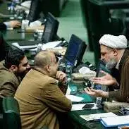 تندروها علیه همه