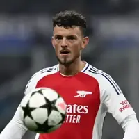 ستاره آرسنال خانهنشین شد