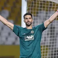 حسینی وارد باشگاه صدتاییهای لیگ برتر شد