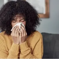 چرا وقتی سرما میخوریم، دچار آبریزش بینی میشویم؟