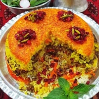 تهچین لذیذ و خوشمزه، یک انتخاب اصیل ایرانی