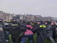 سرکوب خشن تجمع مسالمتآمیز حامیان فلسطین در آمستردام