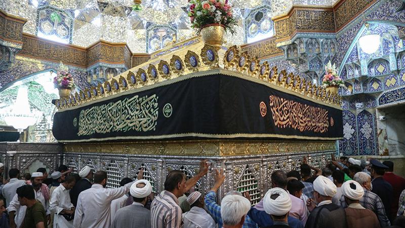 وزیر جهاد کشاورزی حرم حضرت معصومه (س) را زیارت کرد