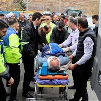 بررسی میدانی رئیس اورژانس کشور از روند امدادرسانی یک حادثه در ارومیه