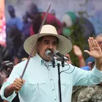 مادورو: ونزوئلا هرگز مستعمره نخواهد شد و به تجارت نفت ادامه میدهد