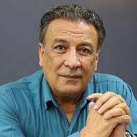 قاب خانوادگی بازیگر آنام بههمراه پسر و عروسش