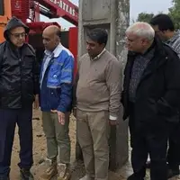 استاندار هرمزگان از مناطق آسیبدیده شبکه آب و فاضلاب بندرعباس بازدید کرد