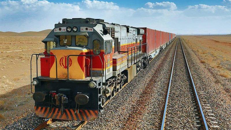 سهم یزد از درآمدهای ریلی بالاست ولی خدمات ریلی در شأن مردم نیست