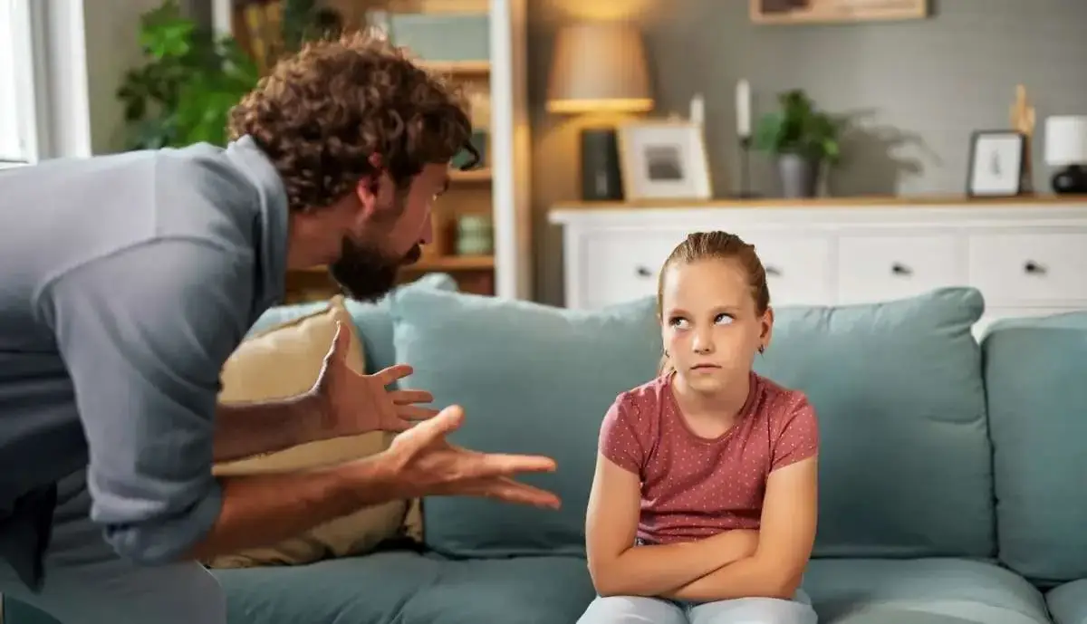 ۵ اشتباه رایج والدین که منشأ بدترین رفتار کودکان است!