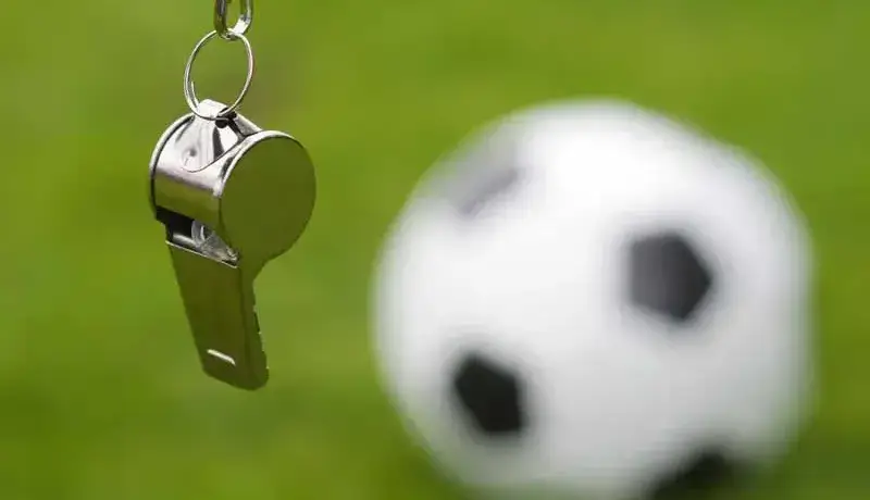 خداحافظی داور لیگ برتری در پرسپولیس - تراکتور