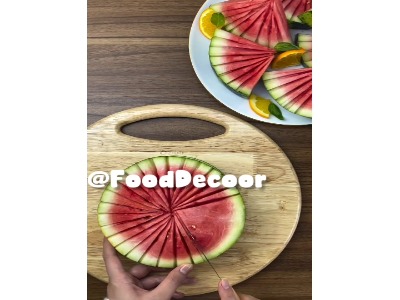 هندونه شب یلداتو این شکلی برش بزن