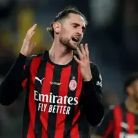 آدرین رابیو: داورها اصلا خوب نیستند اما ما زیاد گل میخوریم