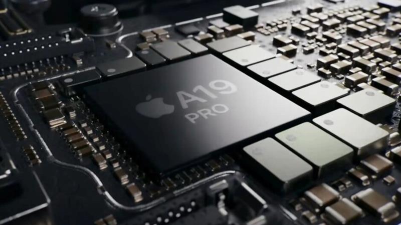 کدام بخش از آیفون در هند تولید میشود؟