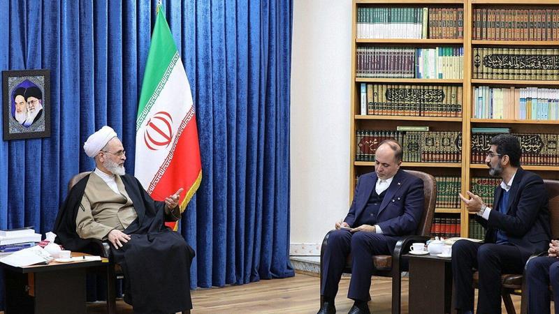 مقابله با فساد و انحصار، شرط تثبیت اعتماد مردم به اقتصاد کشور است