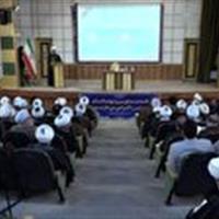 امام جماعت محور حل مسائل محله باشد