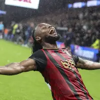 شما دیگر آن منچستر نیستید، واقعبین باشید!