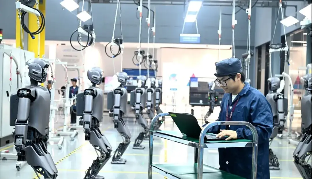 ارتش رباتهای انساننما تنها با «یک کلمه» هک میشود!