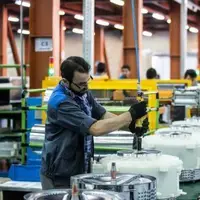 سرمقاله دنیای اقتصاد/ کوچ سرمایه انسانی از صنعت