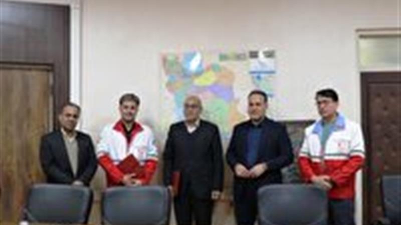 امضای تفاهمنامه همکاری هلالاحمر و آموزشوپرورش استان یزد