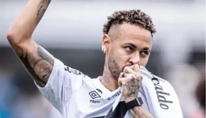 نیمار در برزیل ماندنی شد