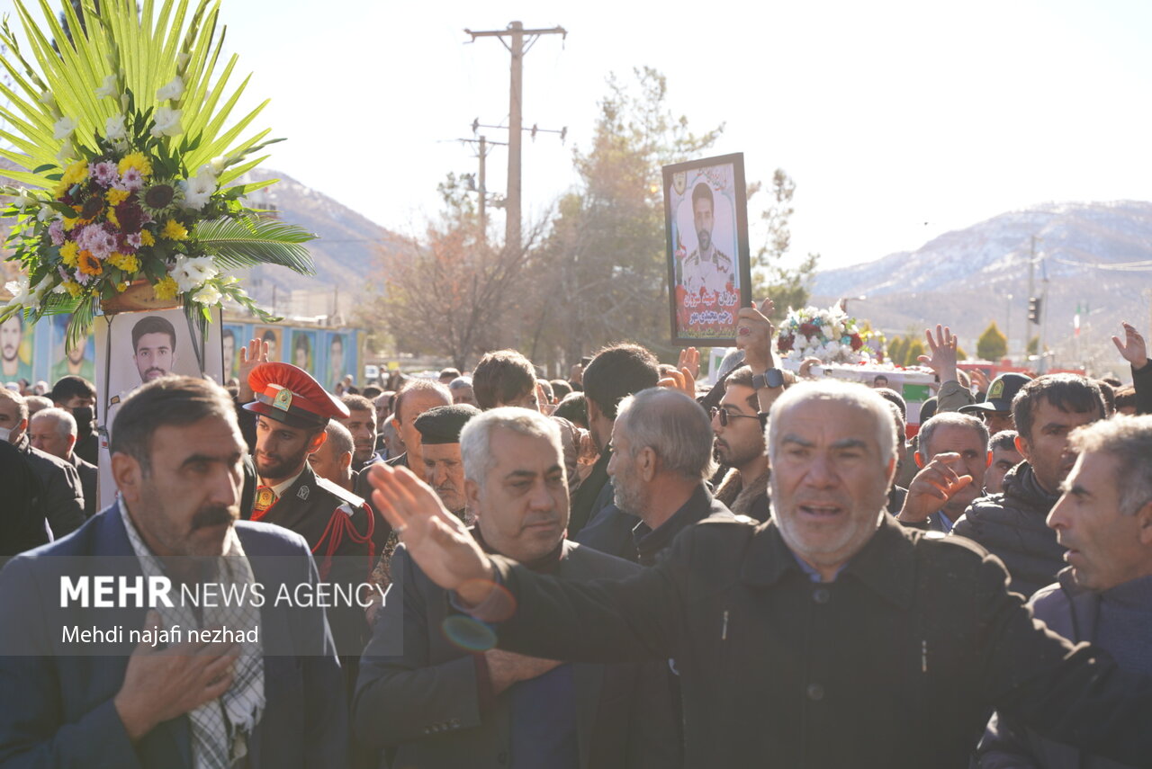 تشییع پیکر شهید رحیم مجیدی‌مهر در یاسوج