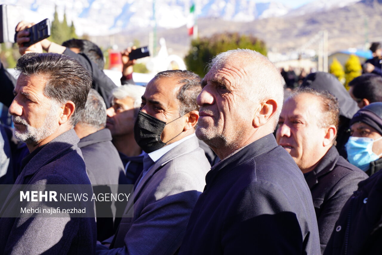 تشییع پیکر شهید رحیم مجیدی‌مهر در یاسوج