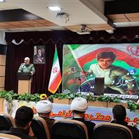 فرمانده سپاه خراسان جنوبی: جوانان با اقتدار در برابر استکبار ایستاده‌اند