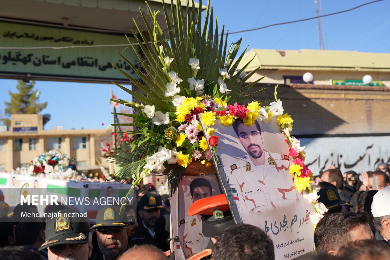 تشییع پیکر شهید رحیم مجیدی‌مهر در یاسوج