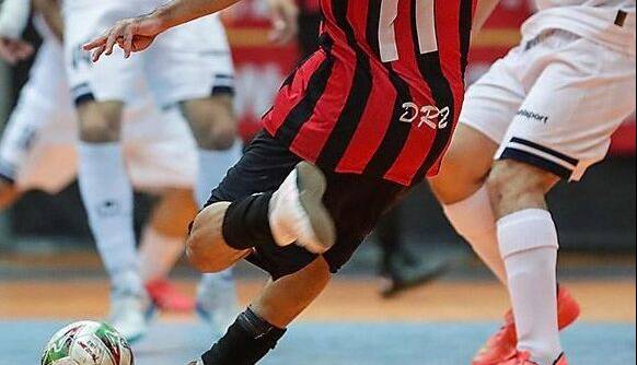 نمایندگان خراسان رضوی در لیگ دسته اول فوتسال یک پیروزی و یک شکست بدست آوردند