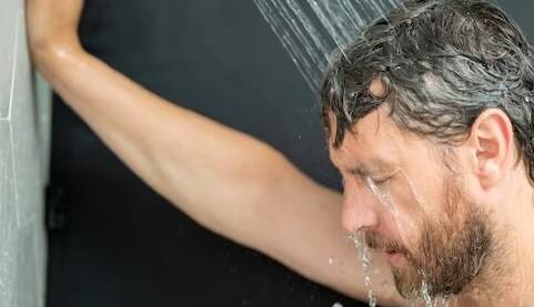 حمام آب سرد برای چه کسانی خوب نیست؟