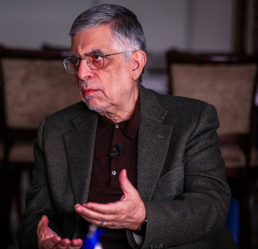 کرباسچی: این رویکردی که دولت در برخورد با معترضان دارد، به نظر من معقول و قابل قبول است