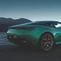 ویدئویی جذاب از آنباکسینگ «استون مارتین DB12»