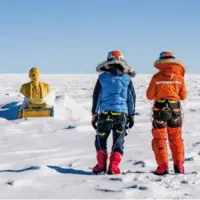 کاوشگران کایتسوار جنوبگان در دل یخها با صحنهای غیرمنتظره روبرو شدند