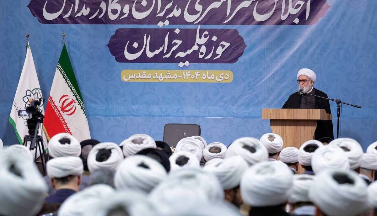 تولیت آستان قدسرضوی: روحانیت متعهد همواره در کنار مردم حضور دارد