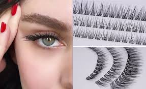 نحوه گذاشتن مژه رو یاد بگیر