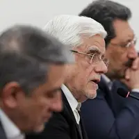 عارف: حق اعتراض را به رسمیت میشناسیم