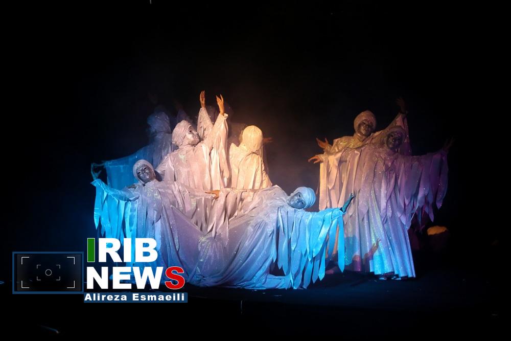 رونمایی از نماد «فاتح خیبر»