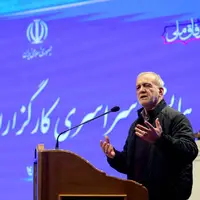 پزشکیان: اگر دانشجو معترض است ما مقصریم/ کاری کنیم مردم به انقلاب خوشبین باشند