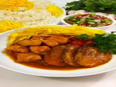 خورشت مرغ و بادمجان یک غذای تکرار نشدنی!