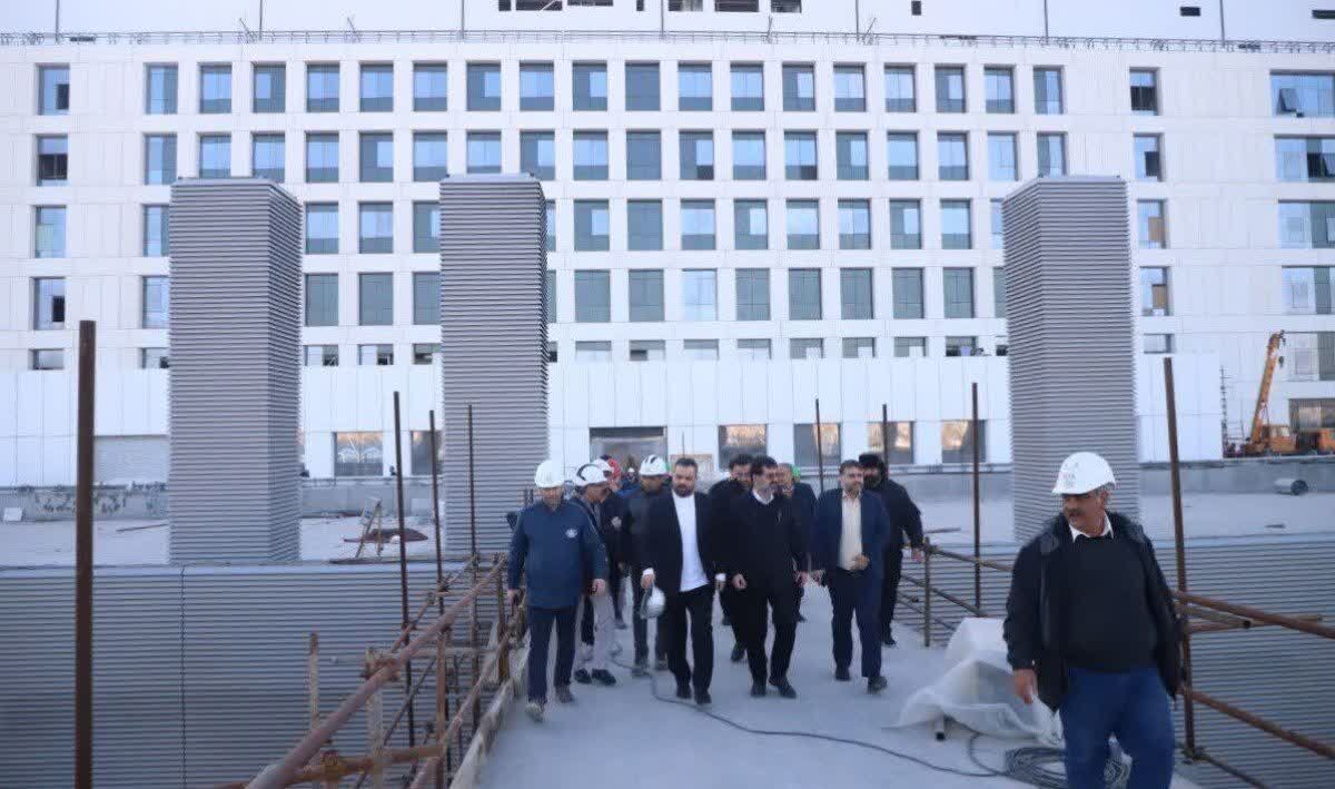 استاندار قم: بیمارستان هزار تختخوابی خاتم تابستان سال آینده افتتاح میشود