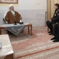 آیتالله مکارم شیرازی: غفلت از معیشت فرصتسازی برای دشمن است